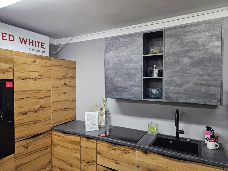 Kuchnie na wymiar Siedlce — MC-Kuchnie, autoryzowane studio Black Red White