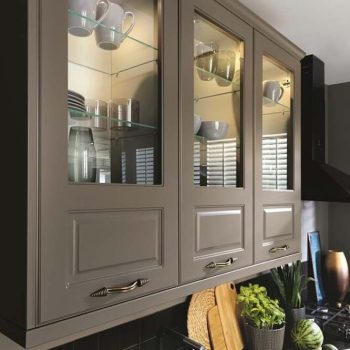 Kuchnia Senso Kitchens Sentima w kolorze lava mat — klasyczna kuchnia na wymiar, MC-Kuchnie Siedlce